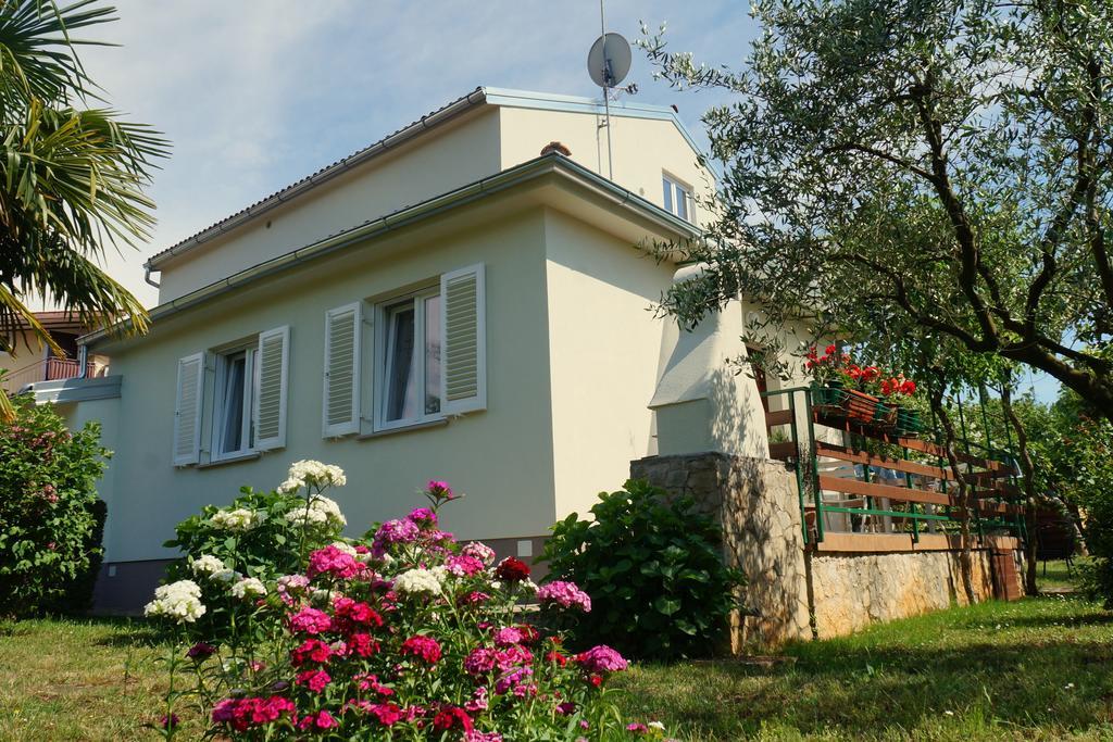 Studio And Apartment Nadia With Garden Poreč Rom bilde