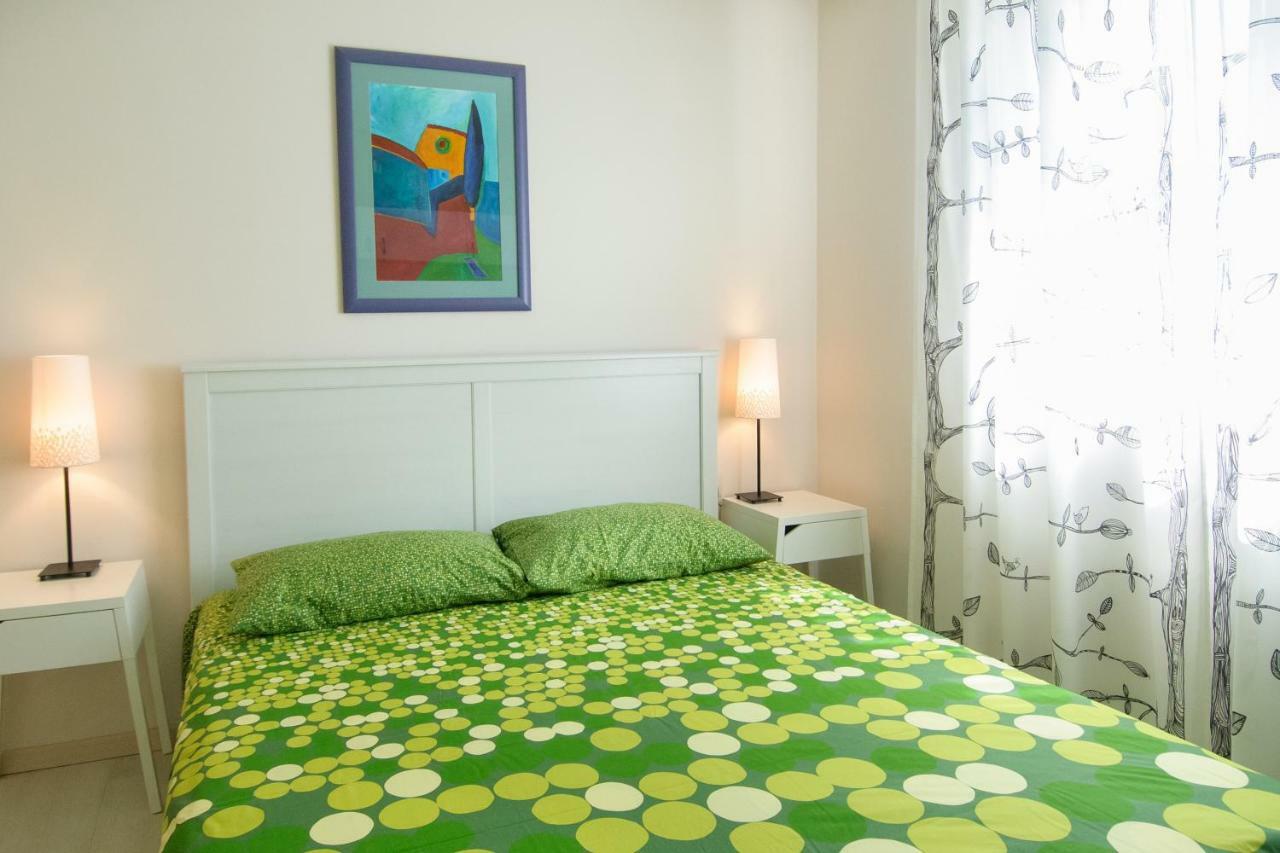 Studio And Apartment Nadia With Garden Poreč Eksteriør bilde